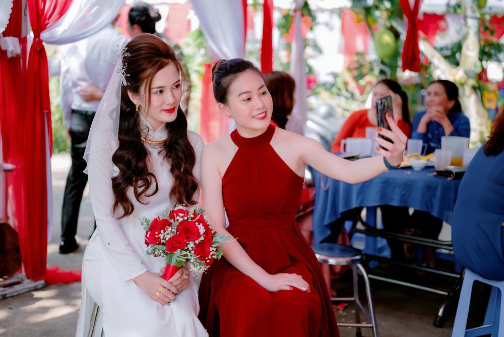 Wedding guest